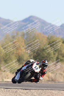 media/Jan-17-2026-CVMA (Sat) [[ab348a895b]]/Race 4-Formula Middleweight/